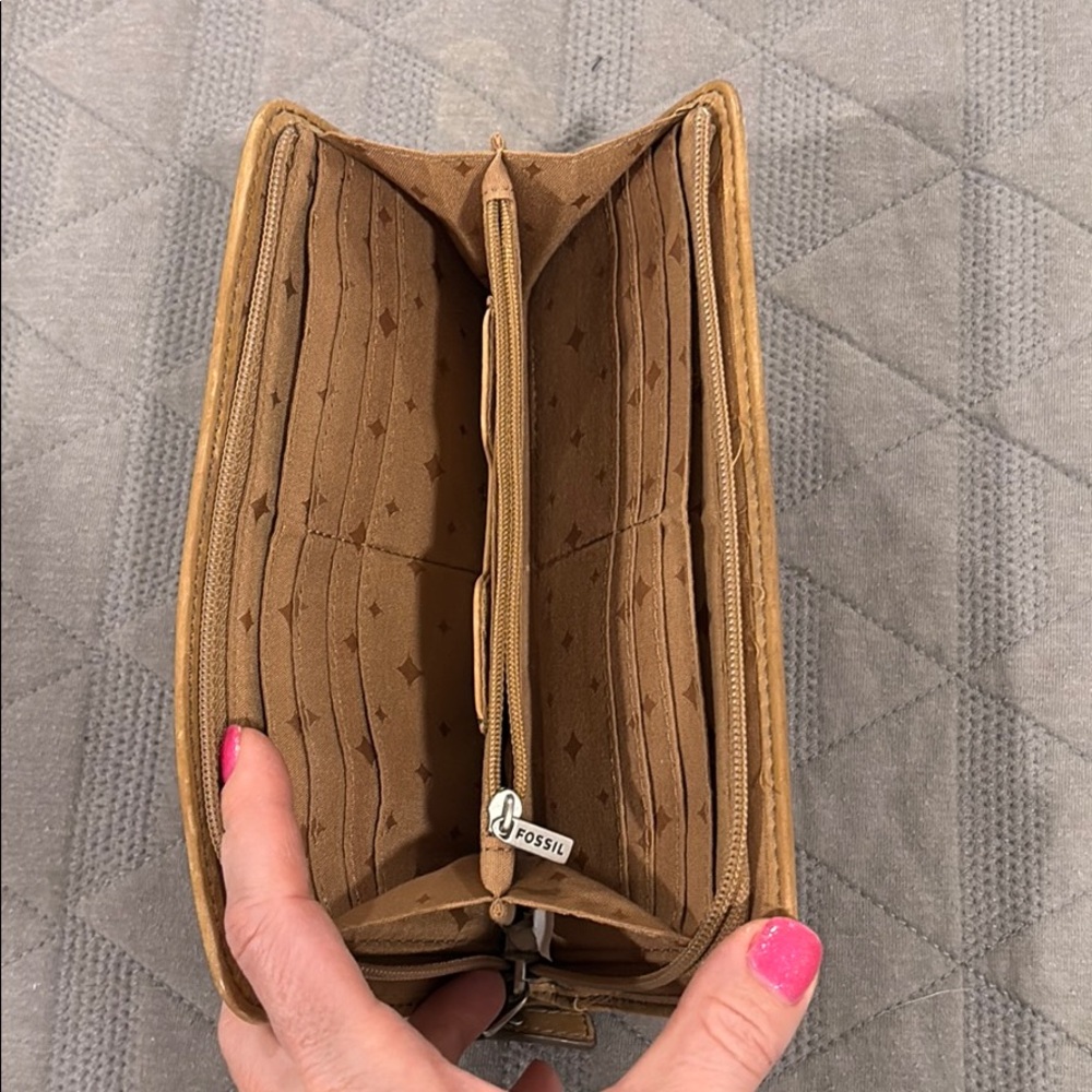 Fossil striped wallet - Picture 2 of 3